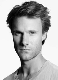Harry - Hugh Skinner